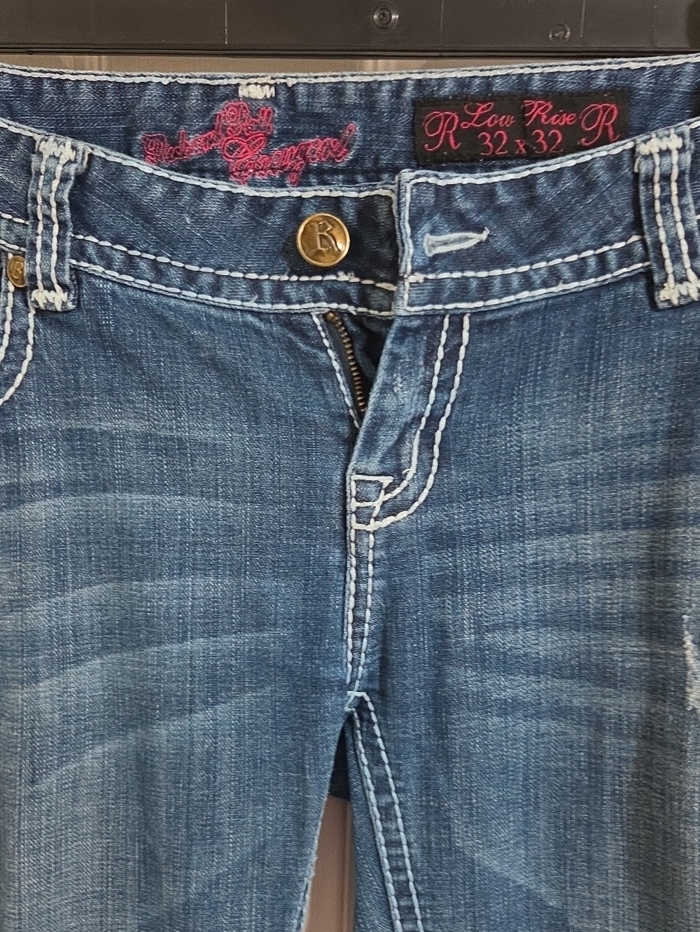 Low Rise Blue Women's Jeans with Contrast Stitching